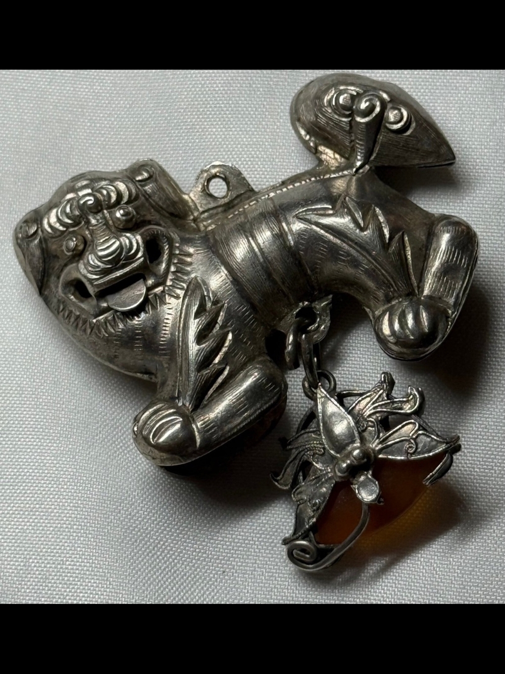 VERY RARE-Sterling Silver Foo Dog Pendant with Amber Drop